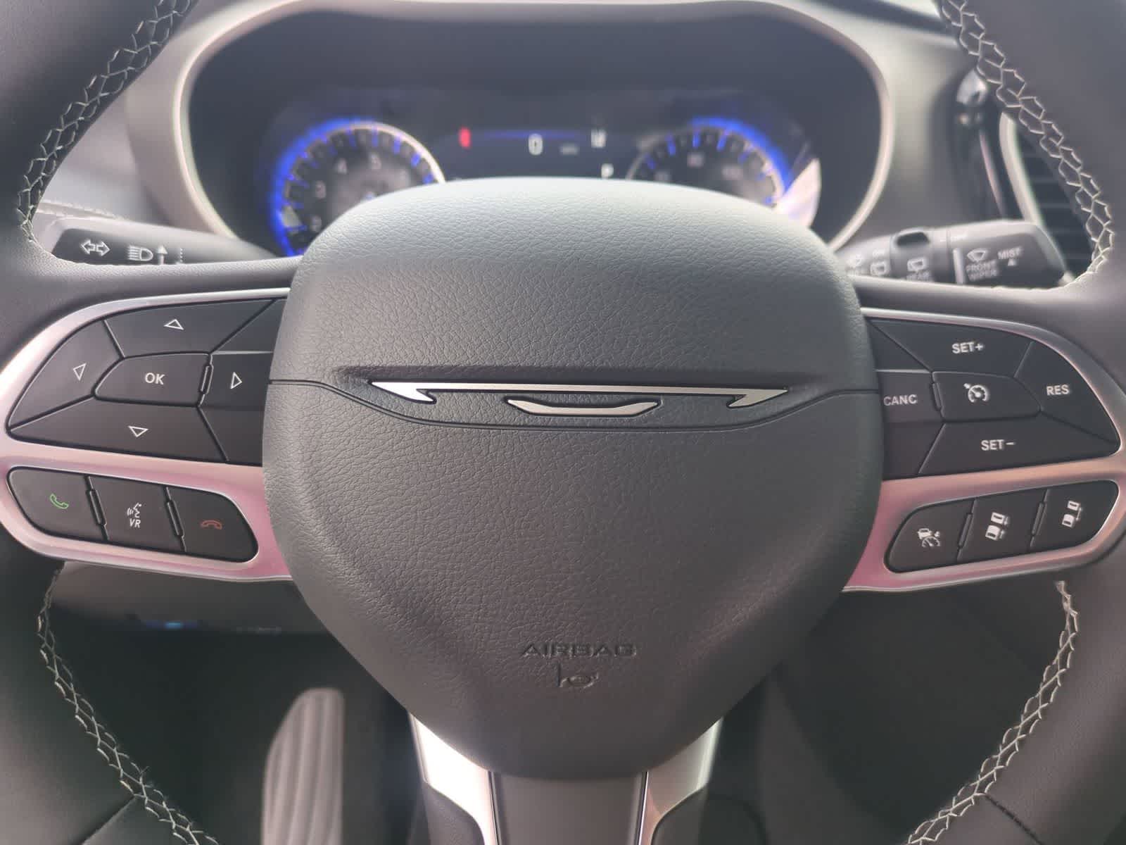 2027 Chrysler Pacifica PACIFICA SELECT