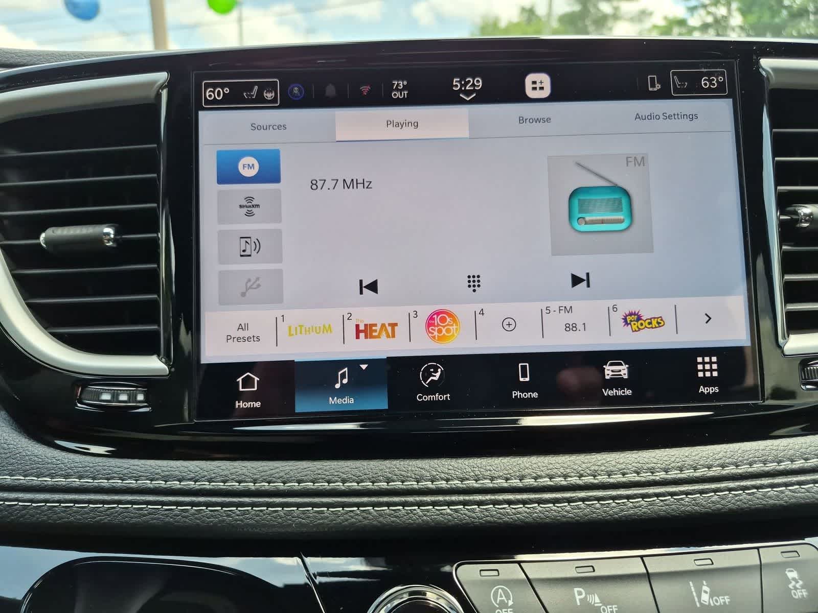 2027 Chrysler Pacifica PACIFICA SELECT