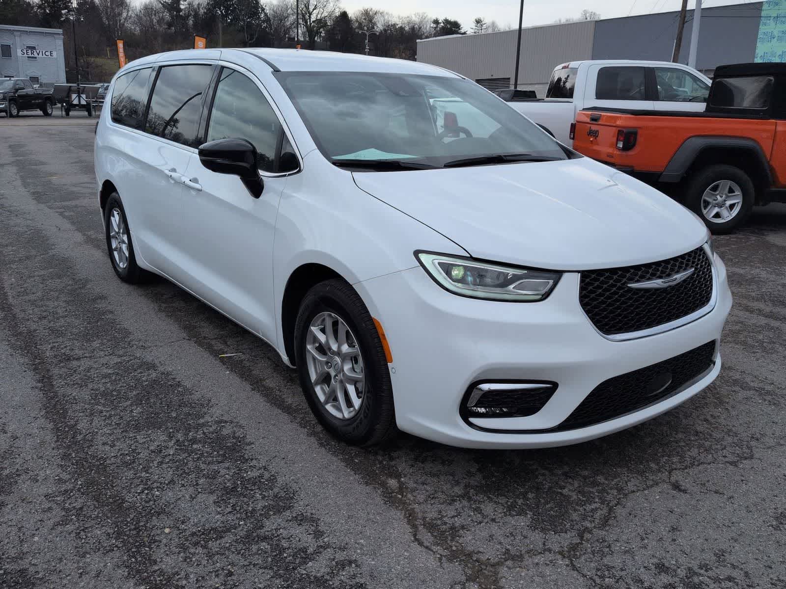 2026 Chrysler Pacifica PACIFICA SELECT