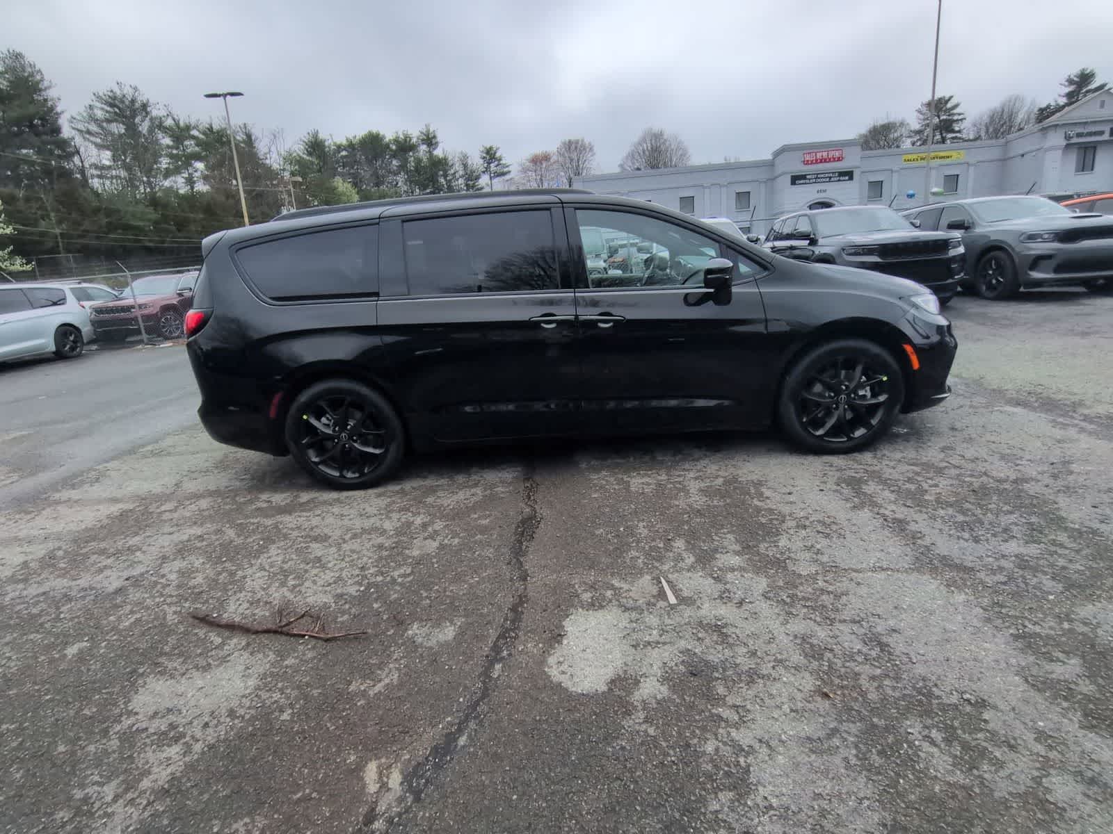 2026 Chrysler Pacifica PACIFICA LIMITED
