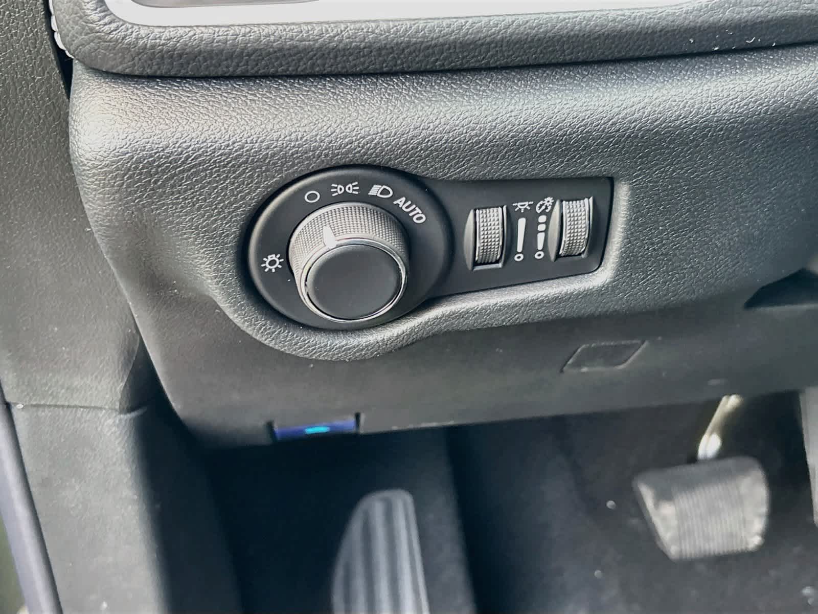 2027 Chrysler Pacifica PACIFICA LIMITED