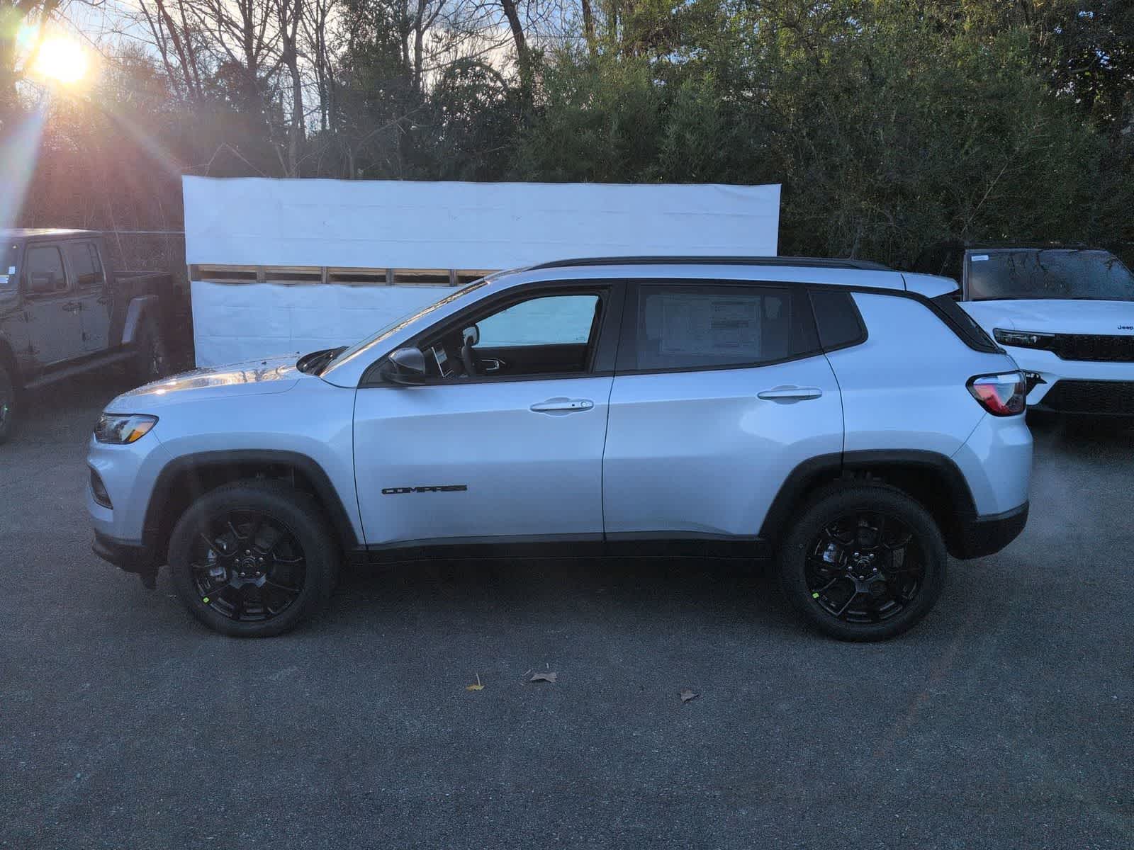 2026 Jeep Compass COMPASS LATITUDE ALTITUDE 4X4