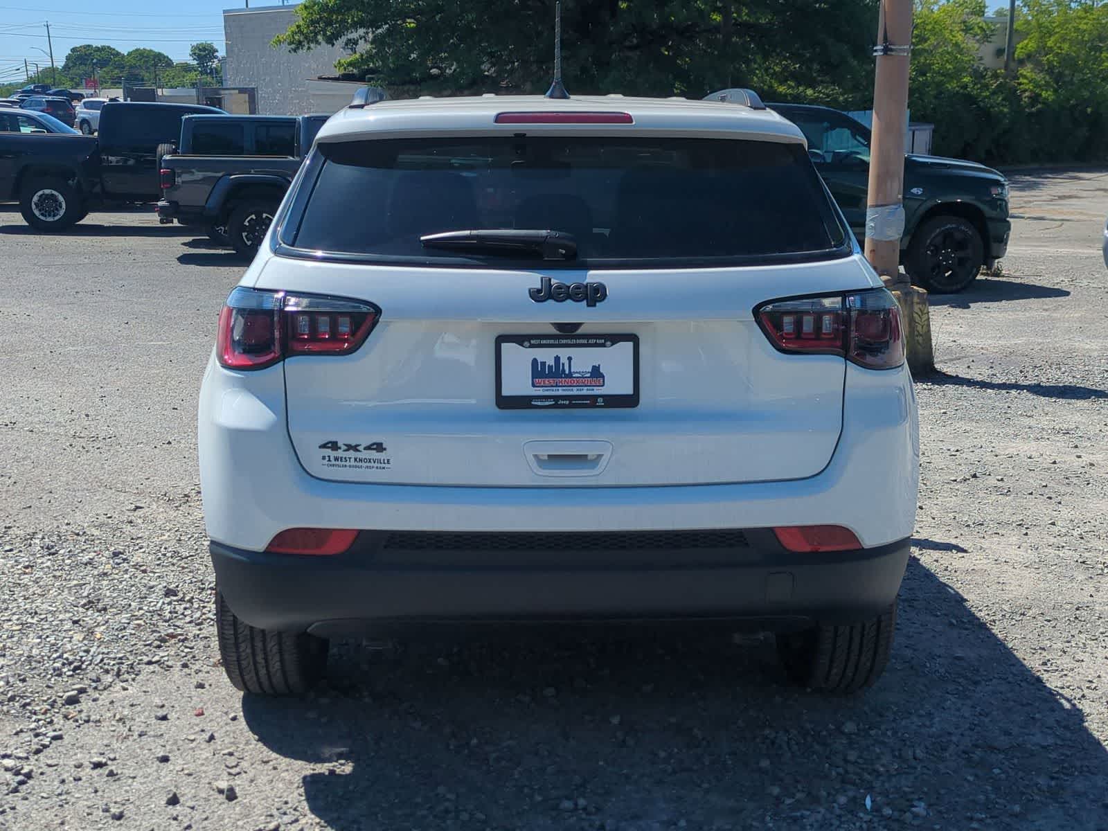 2026 Jeep Compass COMPASS LATITUDE ALTITUDE 4X4