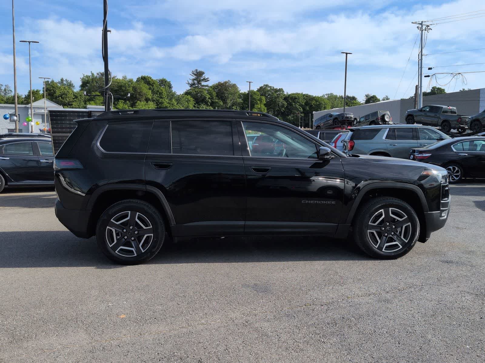 2026 Jeep Cherokee CHEROKEE LIMITED 4X4