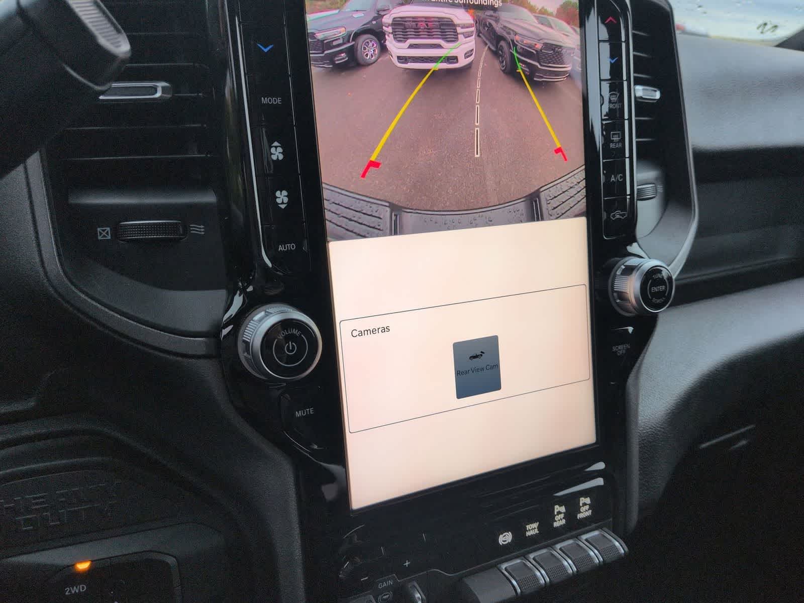 2026 RAM 2500 RAM 2500 TRADESMAN CREW CAB 4X4 6'4' BOX