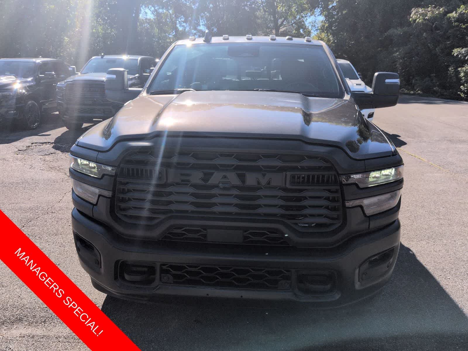 2026 RAM 2500 RAM 2500 TRADESMAN CREW CAB 4X4 6'4' BOX
