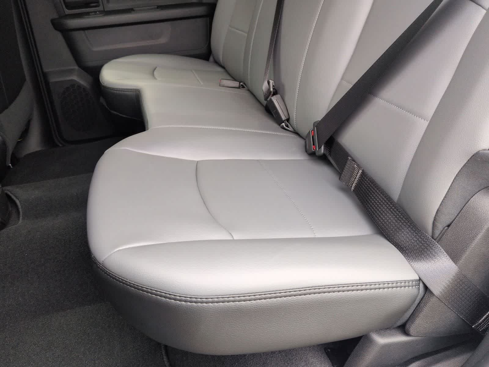 2026 RAM 2500 RAM 2500 TRADESMAN CREW CAB 4X4 6'4' BOX