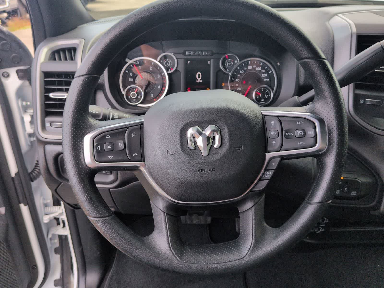 2026 RAM 2500 RAM 2500 TRADESMAN CREW CAB 4X4 6'4' BOX