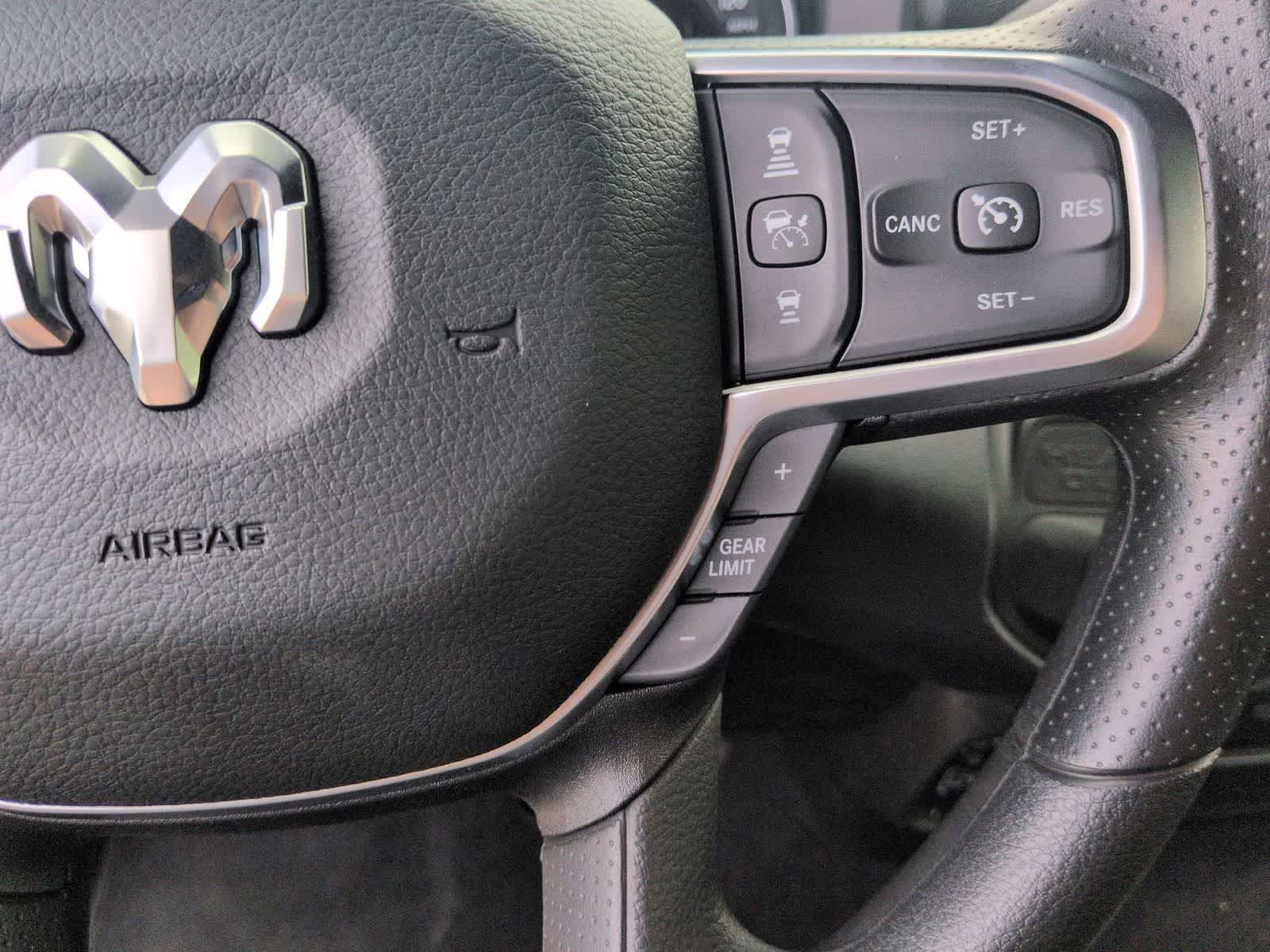 2026 RAM 2500 RAM 2500 TRADESMAN CREW CAB 4X4 6'4' BOX