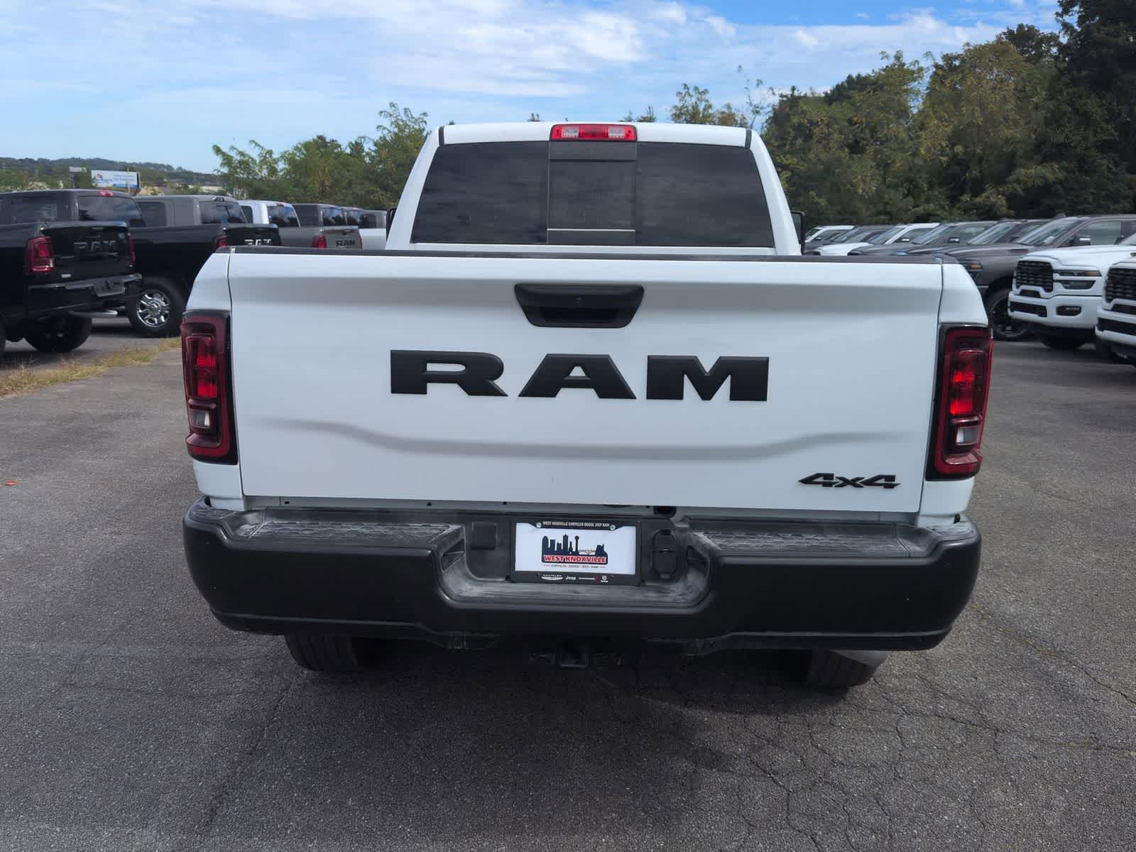 2026 RAM 2500 RAM 2500 TRADESMAN CREW CAB 4X4 6'4' BOX