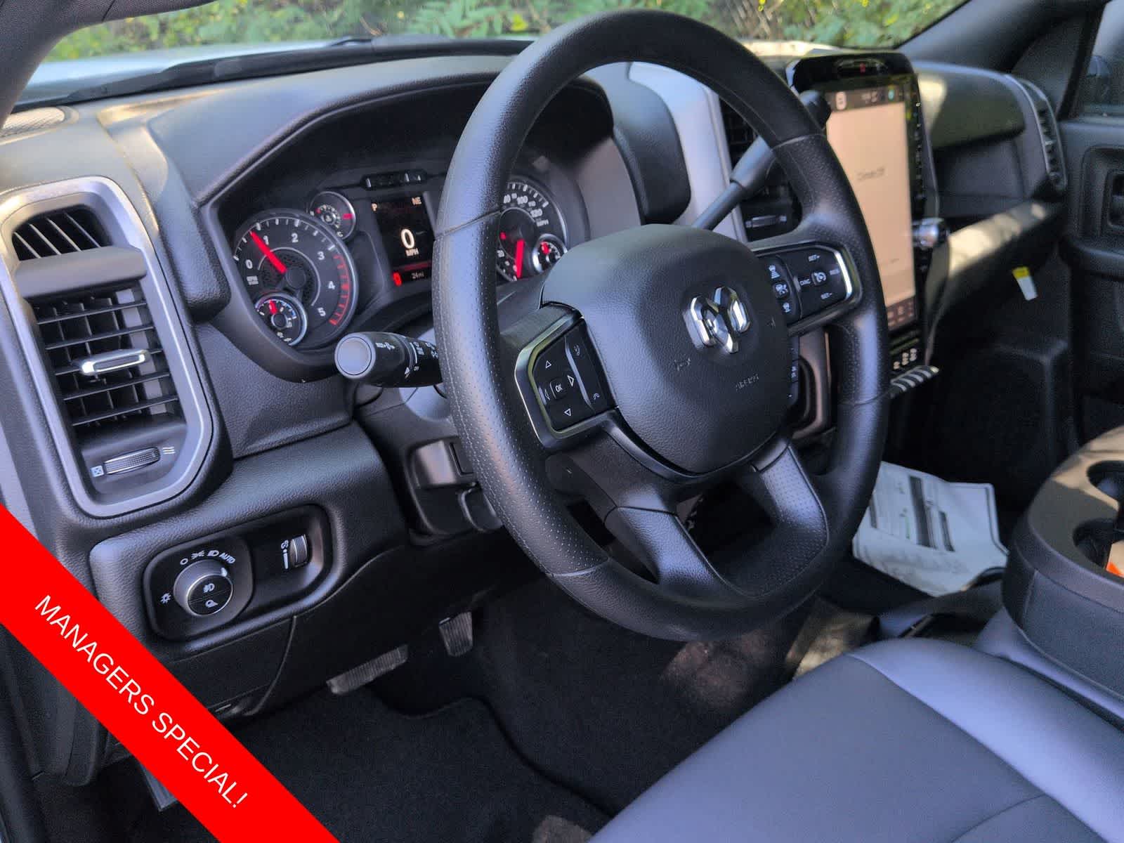 2026 RAM 2500 RAM 2500 TRADESMAN CREW CAB 4X4 6'4' BOX