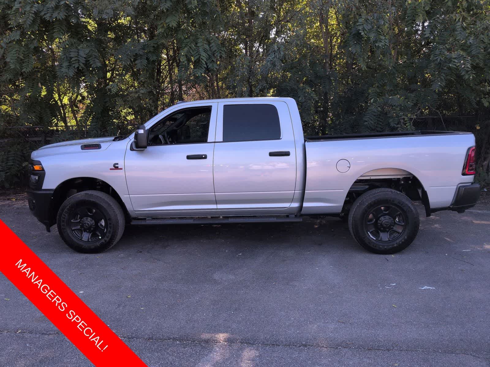 2026 RAM 2500 RAM 2500 TRADESMAN CREW CAB 4X4 6'4' BOX