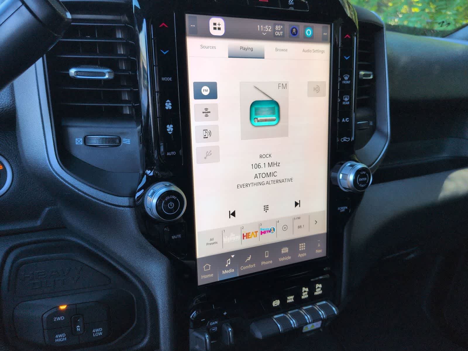 2026 RAM 2500 RAM 2500 TRADESMAN CREW CAB 4X4 6'4' BOX