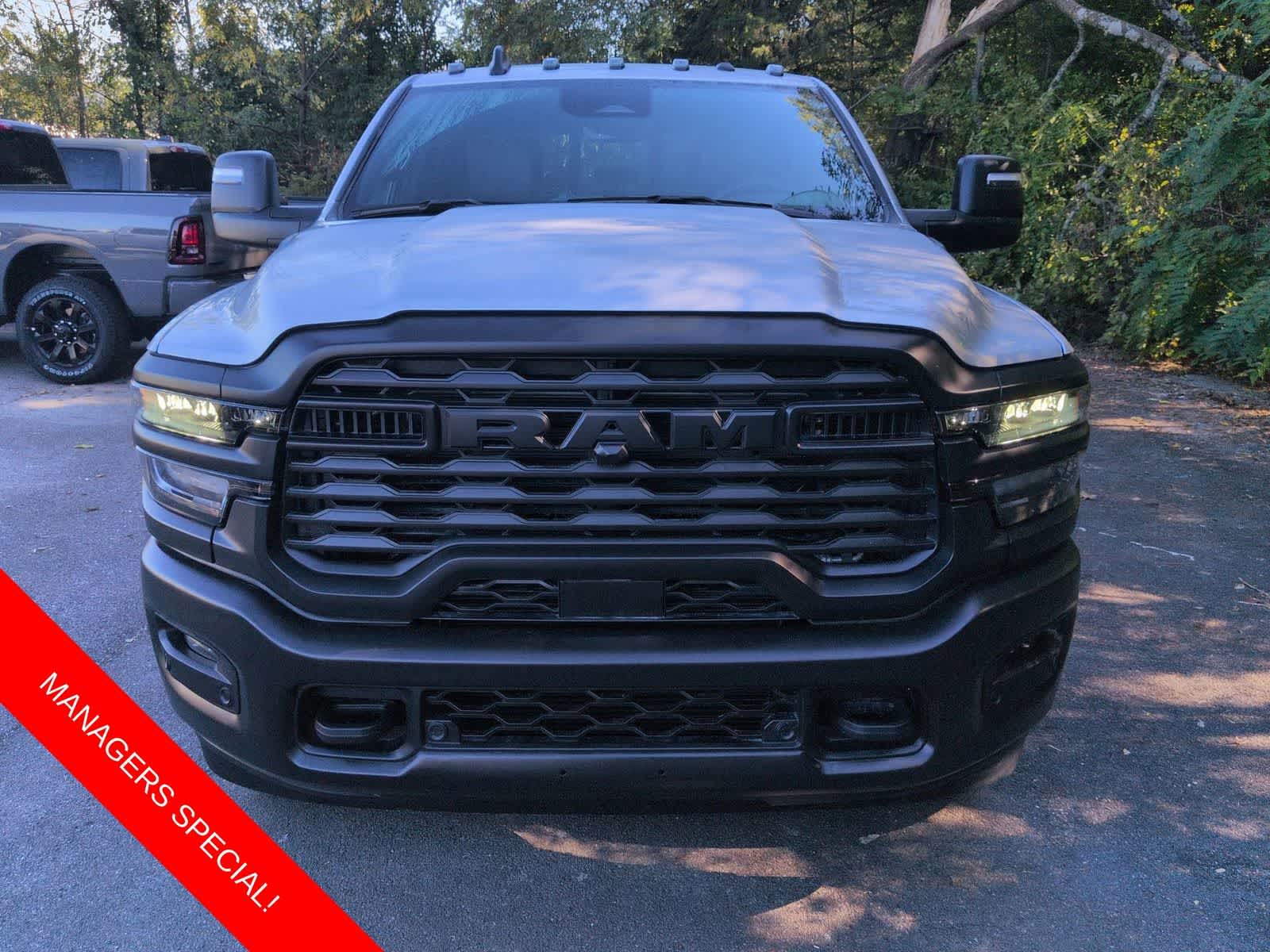 2026 RAM 2500 RAM 2500 TRADESMAN CREW CAB 4X4 6'4' BOX