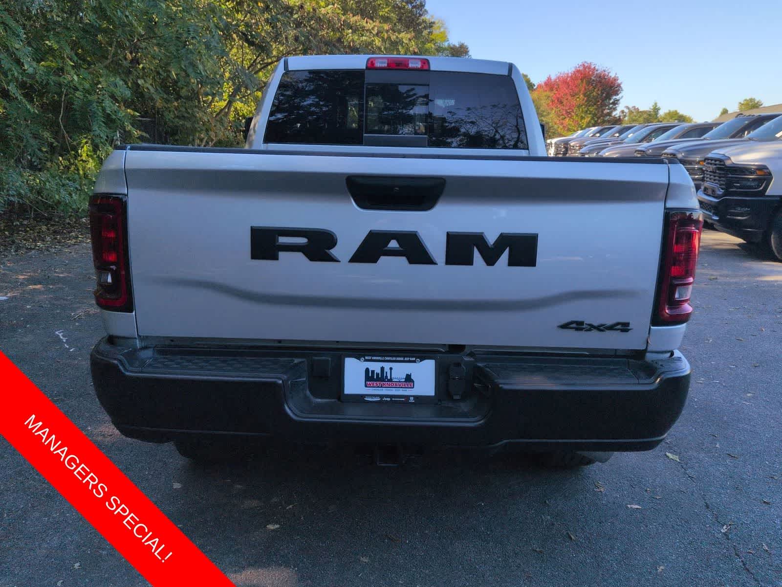 2026 RAM 2500 RAM 2500 TRADESMAN CREW CAB 4X4 6'4' BOX