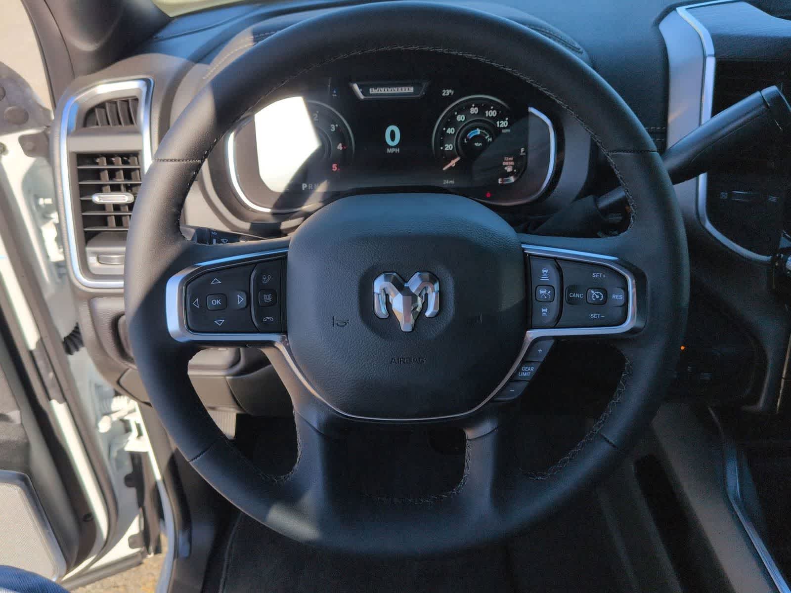 2026 RAM 2500 RAM 2500 LARAMIE CREW CAB 4X4 6'4' BOX