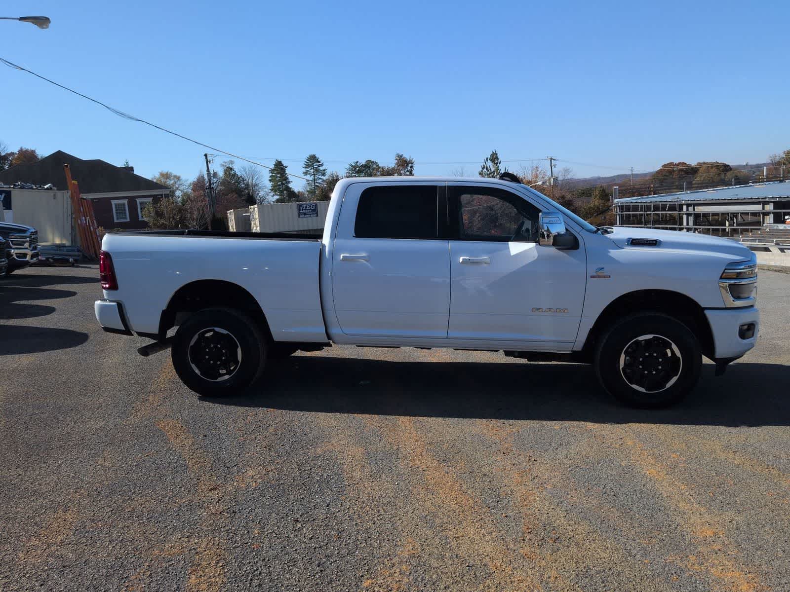 2026 RAM 2500 RAM 2500 LARAMIE CREW CAB 4X4 6'4' BOX