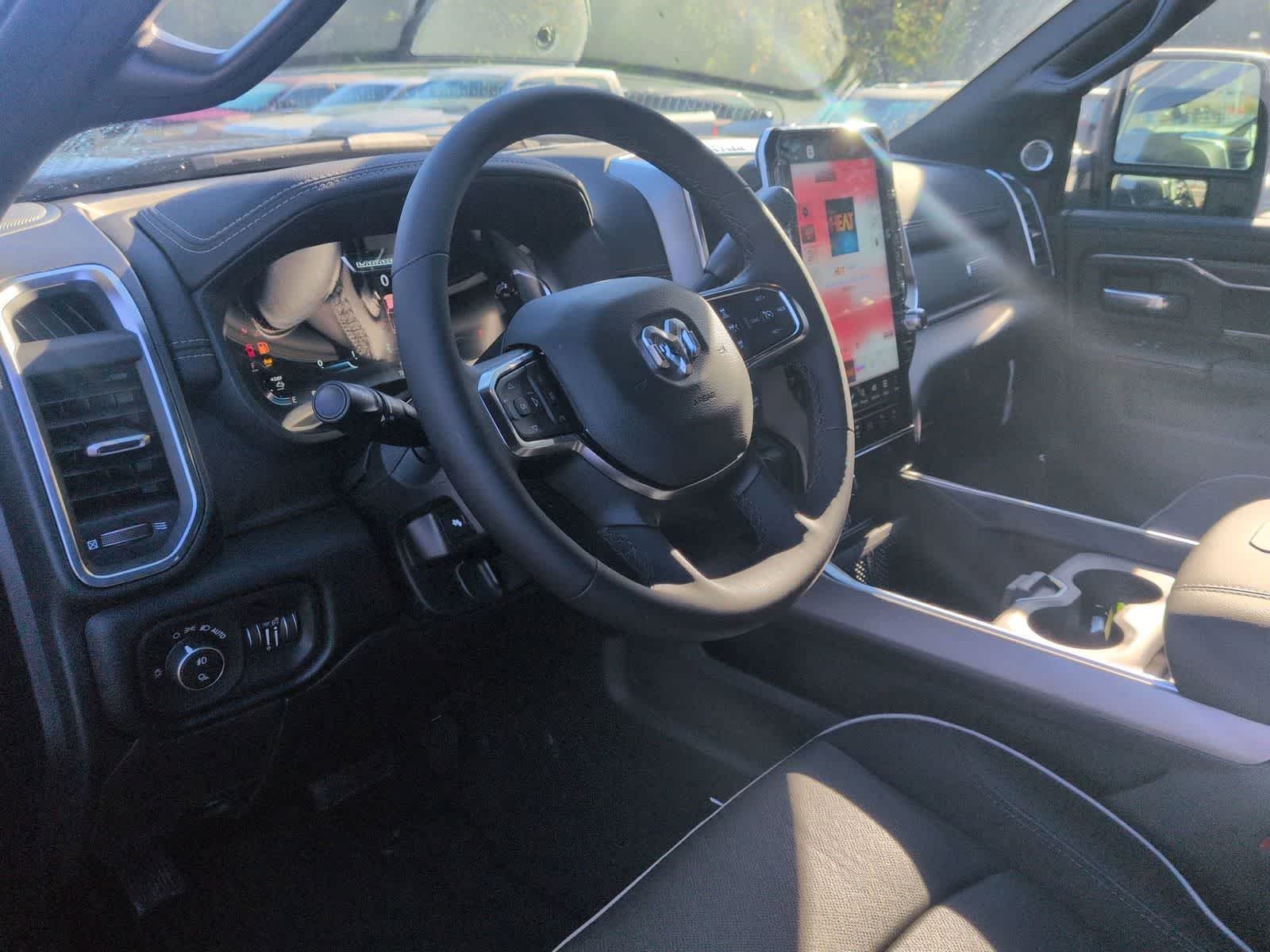 2026 RAM 2500 RAM 2500 LARAMIE CREW CAB 4X4 6'4' BOX