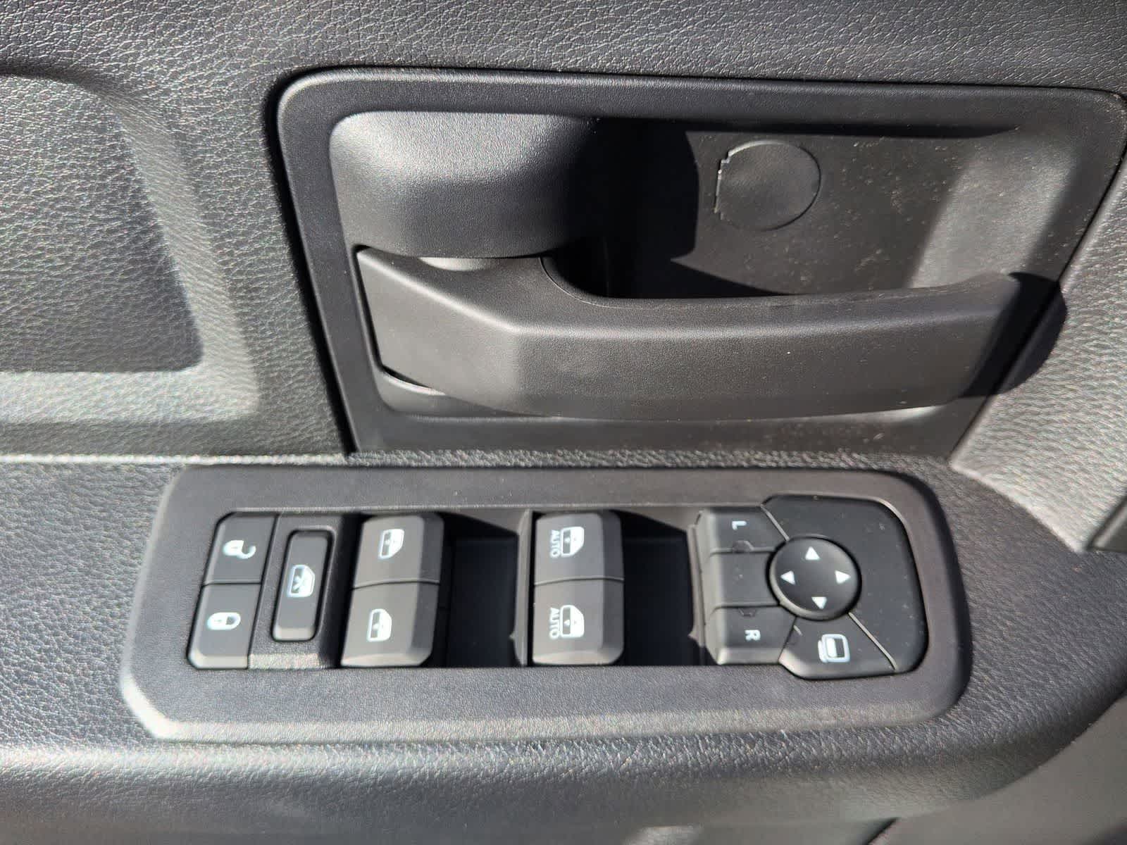 2026 RAM 3500 RAM 3500 TRADESMAN CREW CAB 4X4 8' BOX