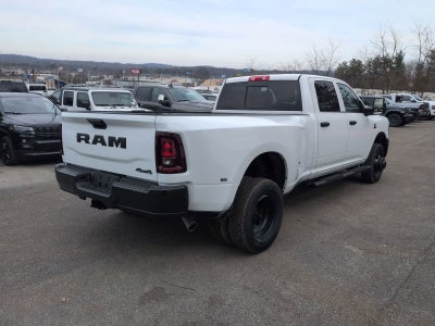 2026 RAM 3500 RAM 3500 TRADESMAN CREW CAB 4X4 8' BOX
