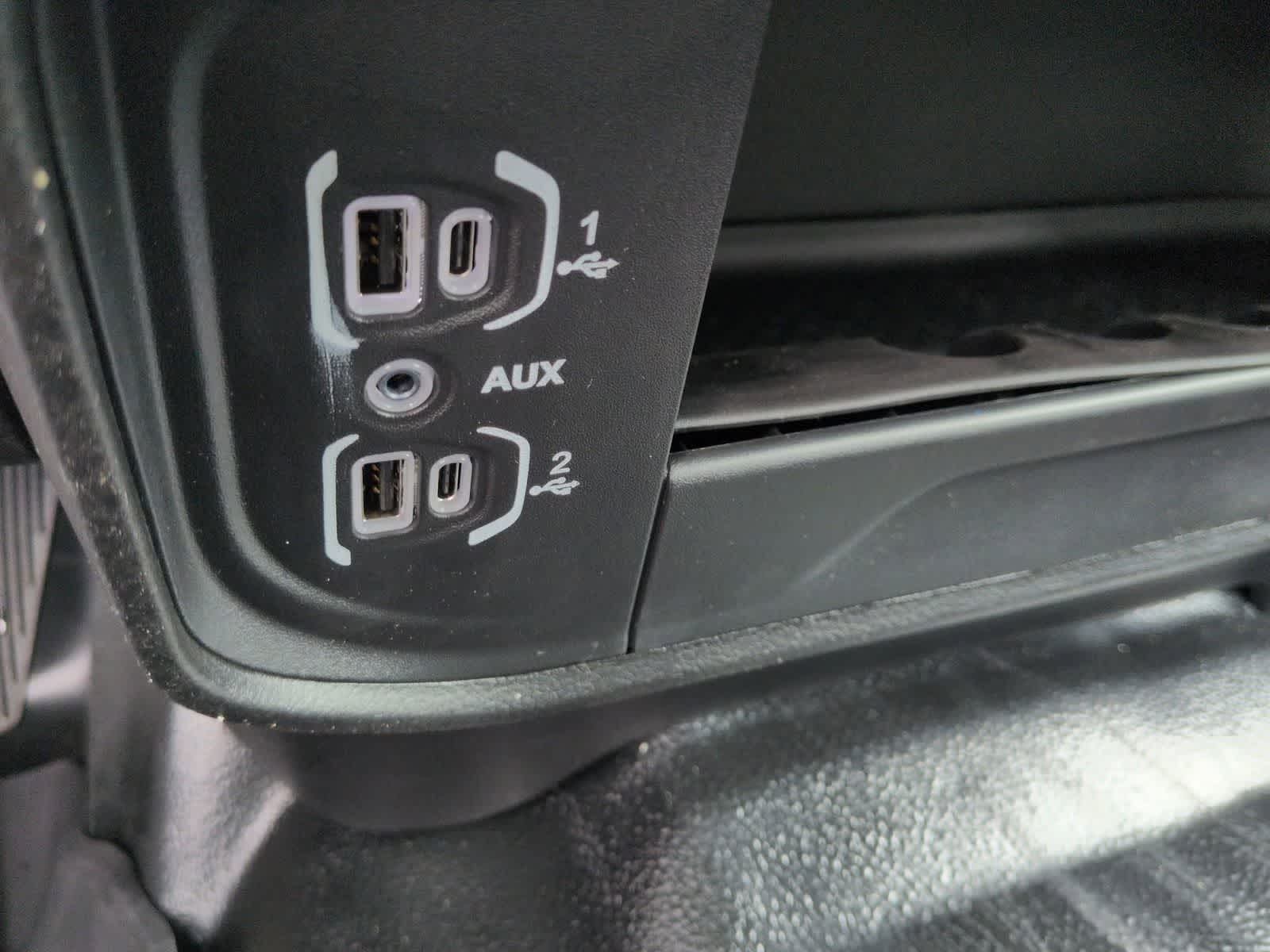 2026 RAM 3500 RAM 3500 TRADESMAN CREW CAB 4X4 8' BOX