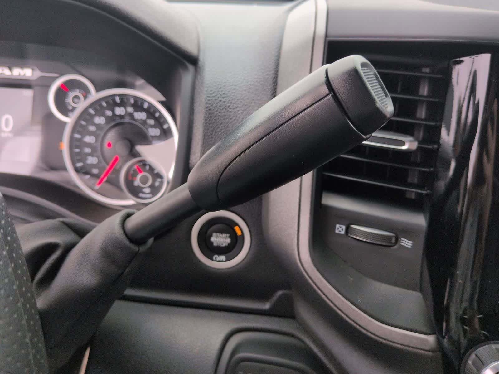 2026 RAM 3500 RAM 3500 TRADESMAN CREW CAB 4X4 8' BOX