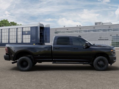 2026 RAM 3500 RAM 3500 TRADESMAN CREW CAB 4X4 8' BOX