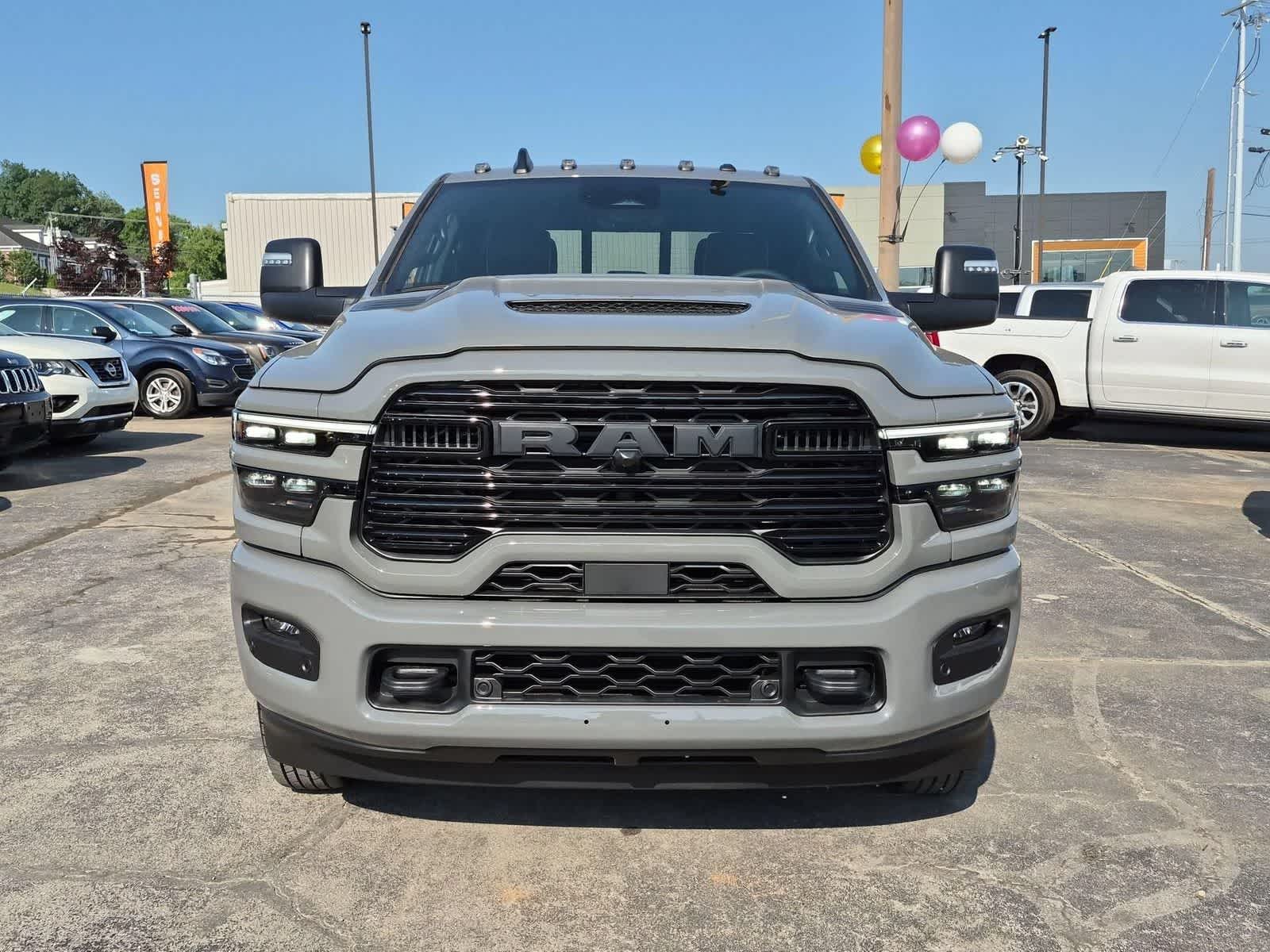 2026 RAM 3500 RAM 3500 LARAMIE CREW CAB 4X4 8' BOX