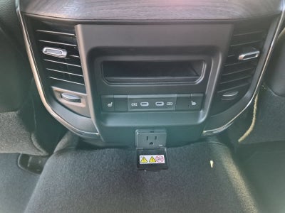 2026 RAM 3500 RAM 3500 LARAMIE CREW CAB 4X4 8' BOX