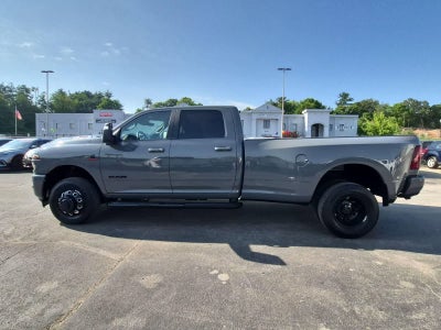 2026 RAM 3500 RAM 3500 LARAMIE CREW CAB 4X4 8' BOX