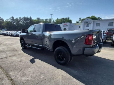 2026 RAM 3500 RAM 3500 LARAMIE CREW CAB 4X4 8' BOX