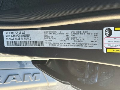 2027 RAM 1500 RAM 1500 EXPRESS CREW CAB 4X4 5'7' BOX
