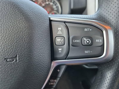2026 RAM 1500 RAM 1500 EXPRESS CREW CAB 4X4 5'7' BOX