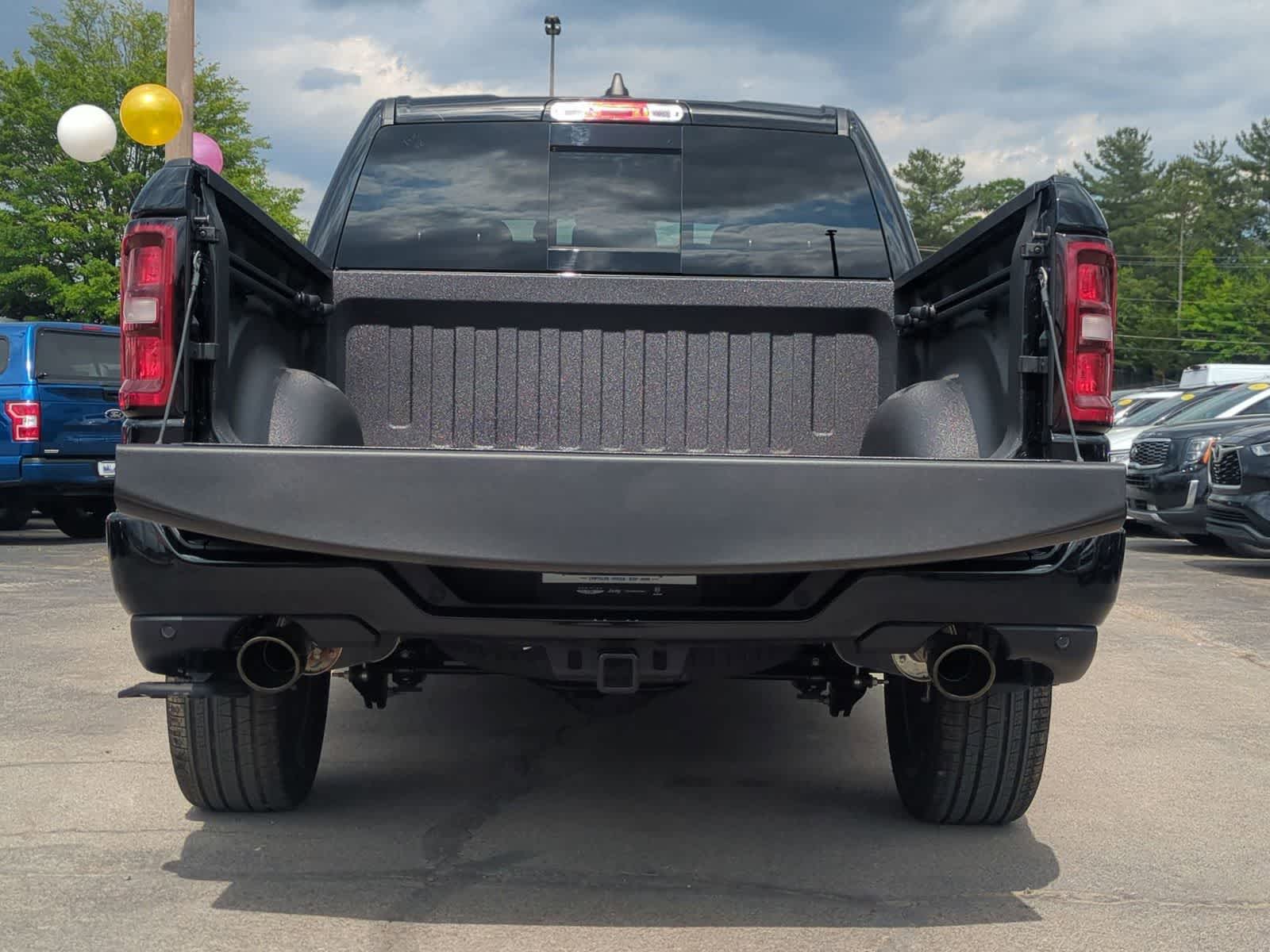 2026 RAM 1500 RAM 1500 LARAMIE CREW CAB 4X4 5'7' BOX