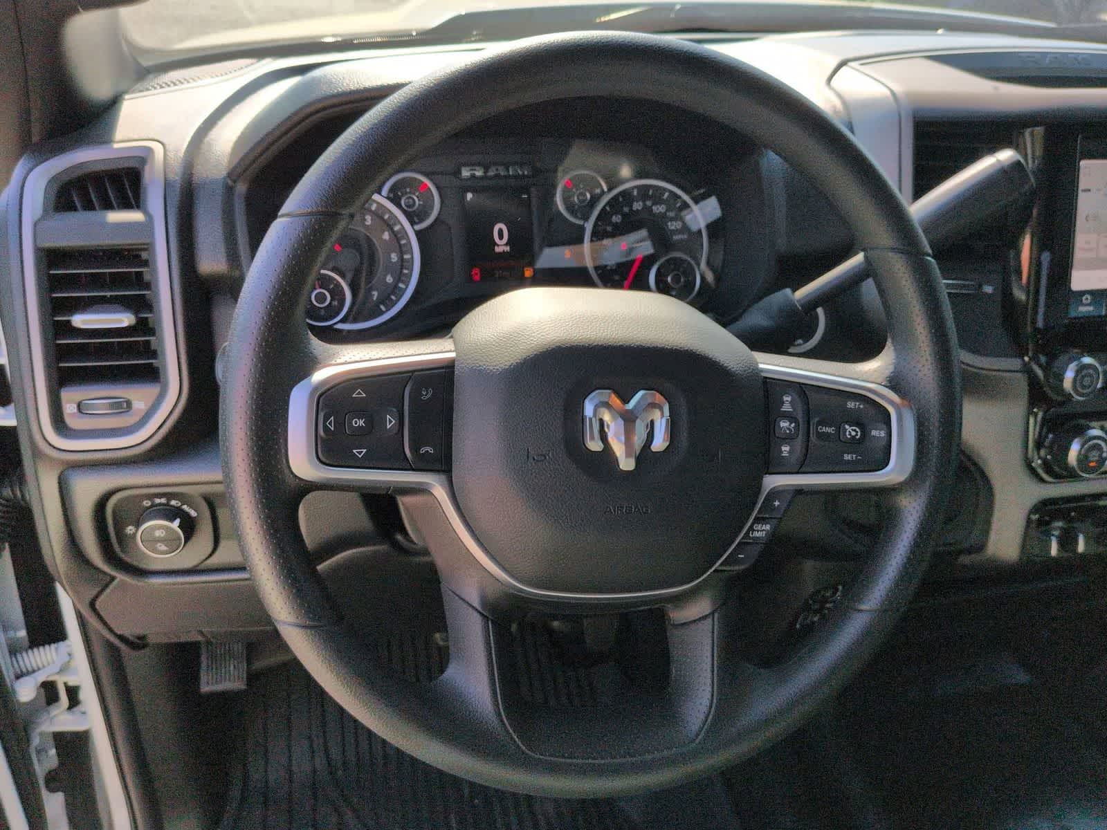 2026 RAM 2500 RAM 2500 TRADESMAN CREW CAB 4X4 6'4' BOX