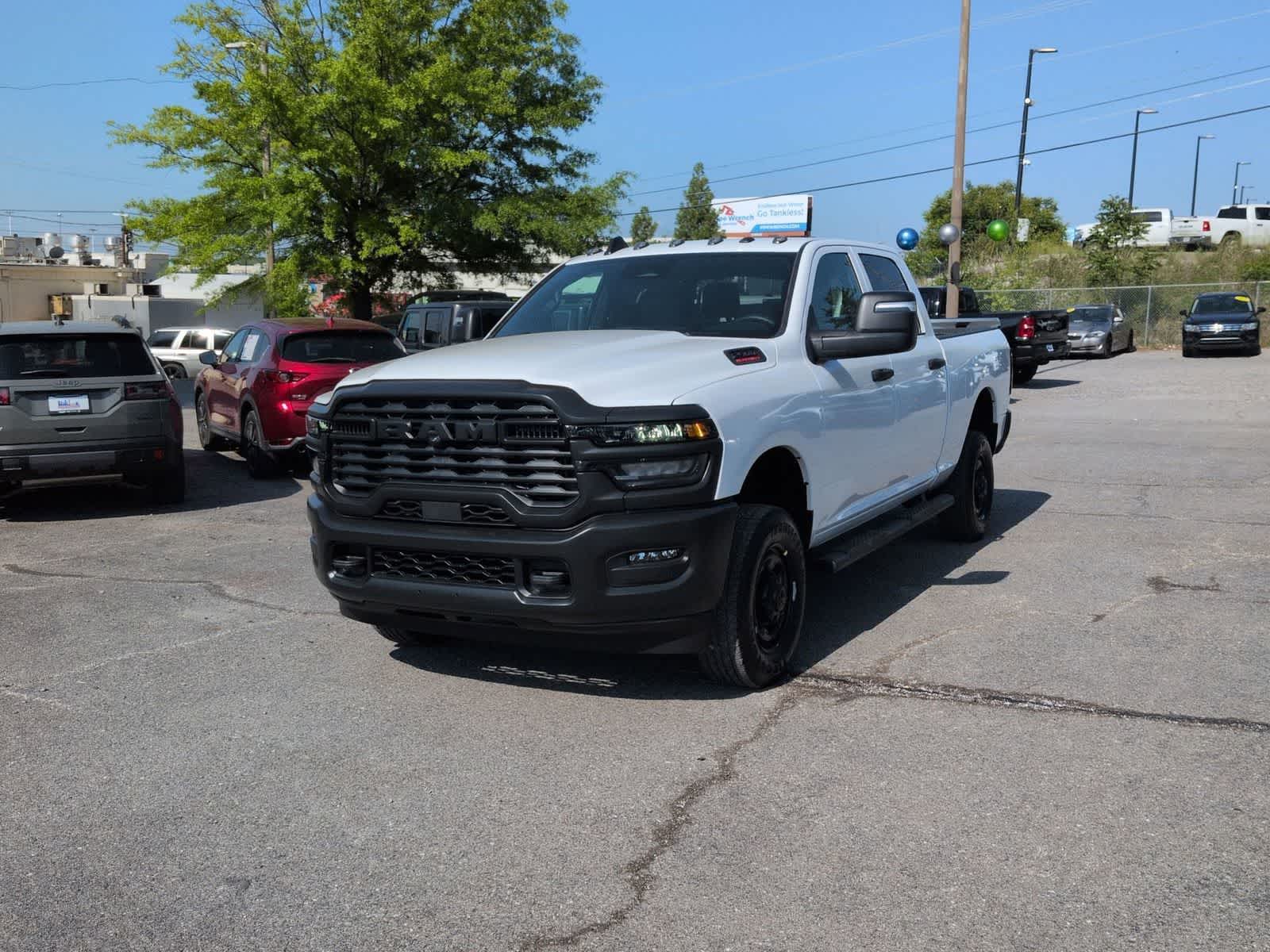 2026 RAM 2500 RAM 2500 TRADESMAN CREW CAB 4X4 6'4' BOX