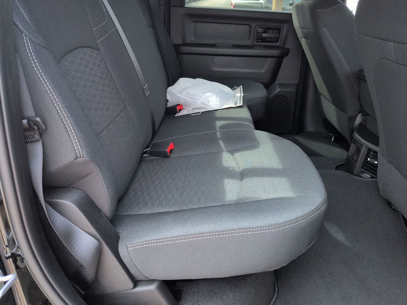 2026 RAM 2500 RAM 2500 TRADESMAN CREW CAB 4X4 6'4' BOX