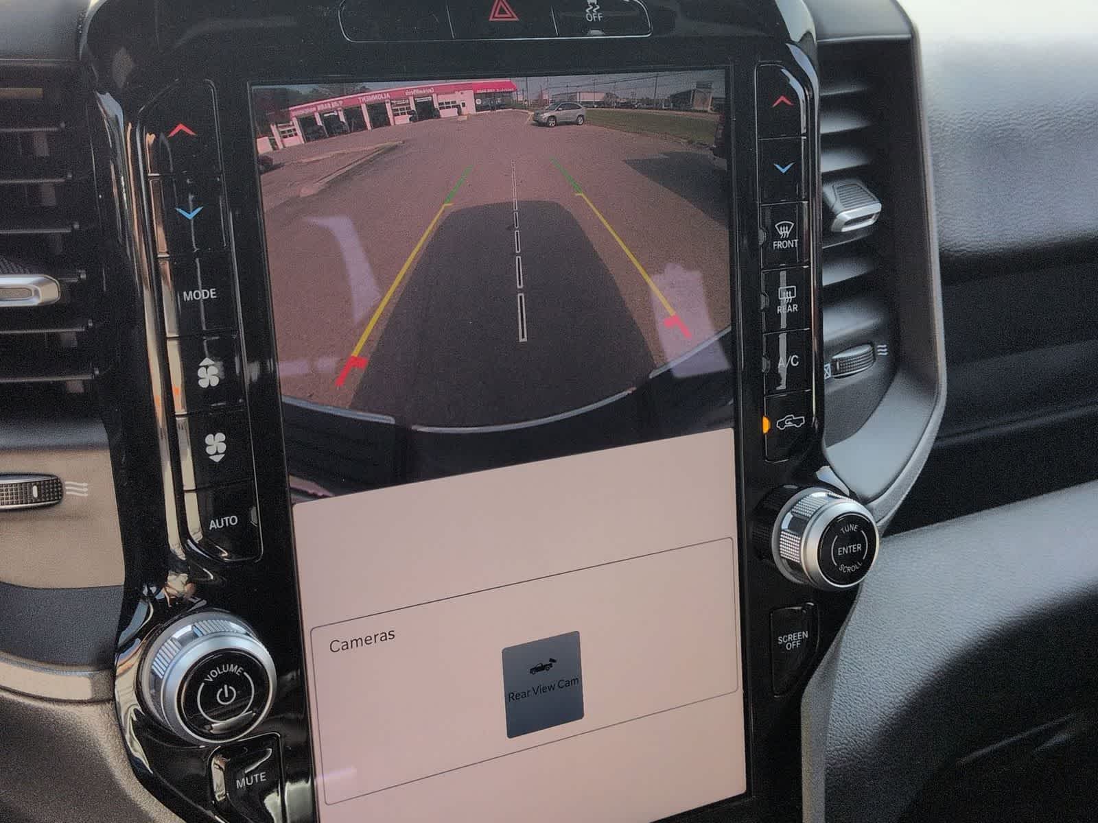 2026 RAM 2500 RAM 2500 TRADESMAN CREW CAB 4X4 6'4' BOX