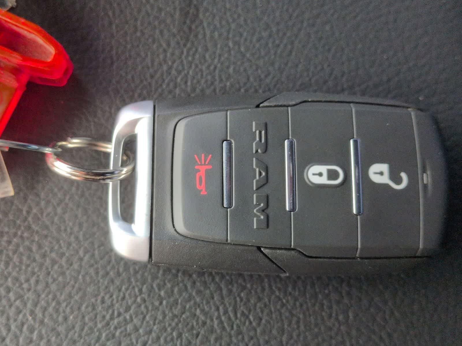 2026 RAM 2500 RAM 2500 TRADESMAN CREW CAB 4X4 6'4' BOX