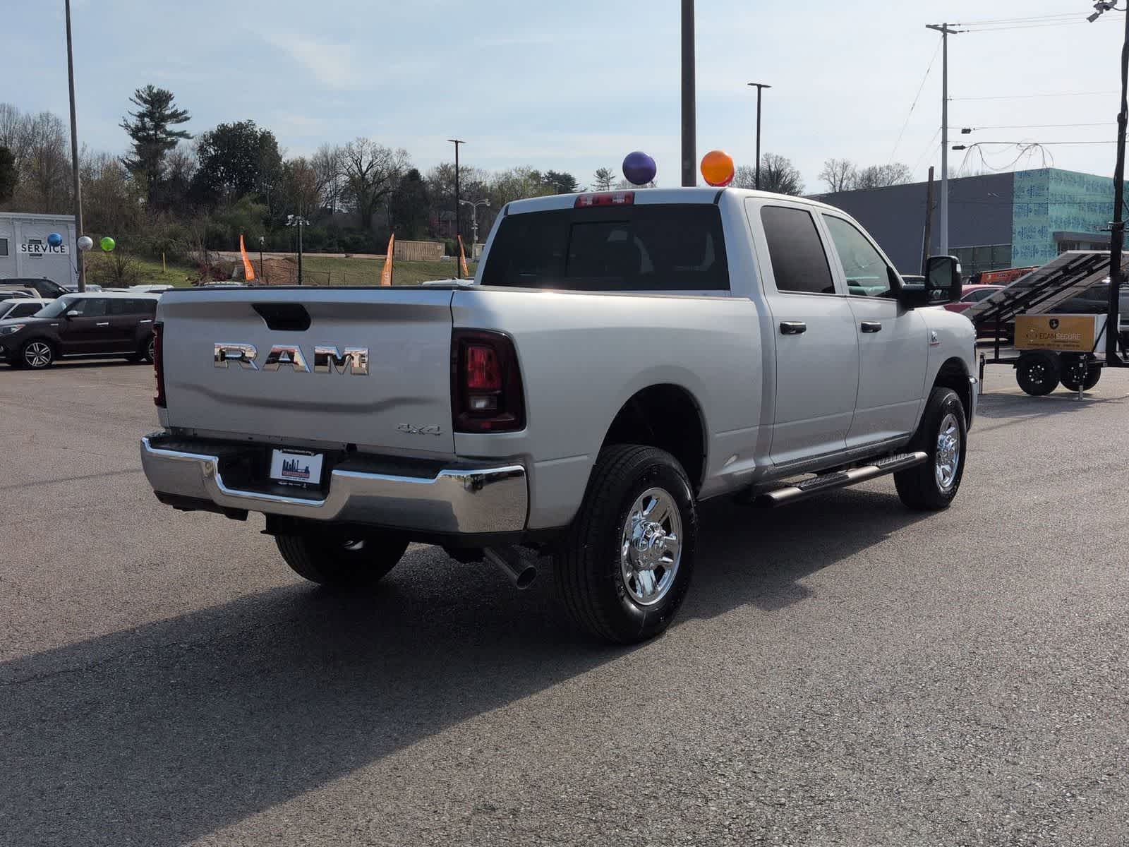 2026 RAM 2500 RAM 2500 TRADESMAN CREW CAB 4X4 6'4' BOX