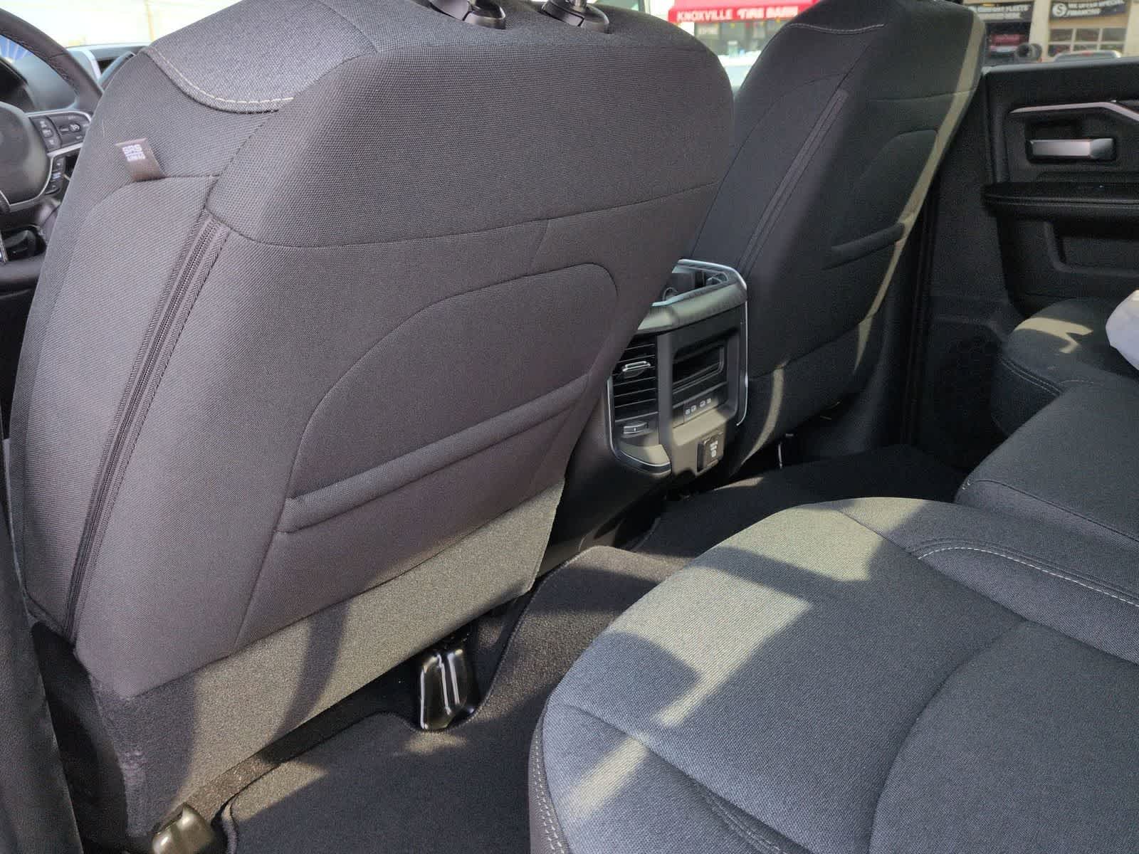 2026 RAM 2500 RAM 2500 TRADESMAN CREW CAB 4X4 6'4' BOX