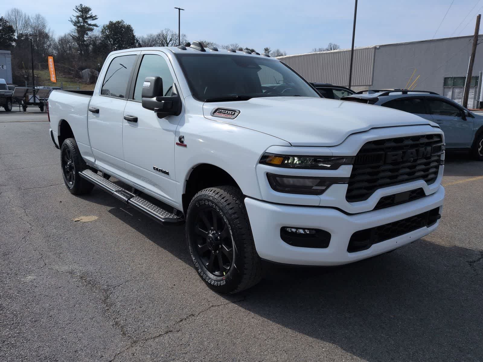 2026 RAM 2500 RAM 2500 TRADESMAN CREW CAB 4X4 6'4' BOX