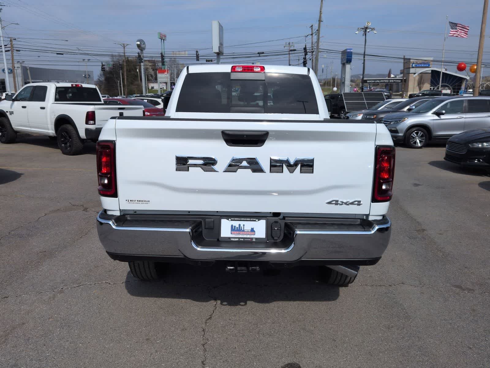 2026 RAM 2500 RAM 2500 TRADESMAN CREW CAB 4X4 6'4' BOX