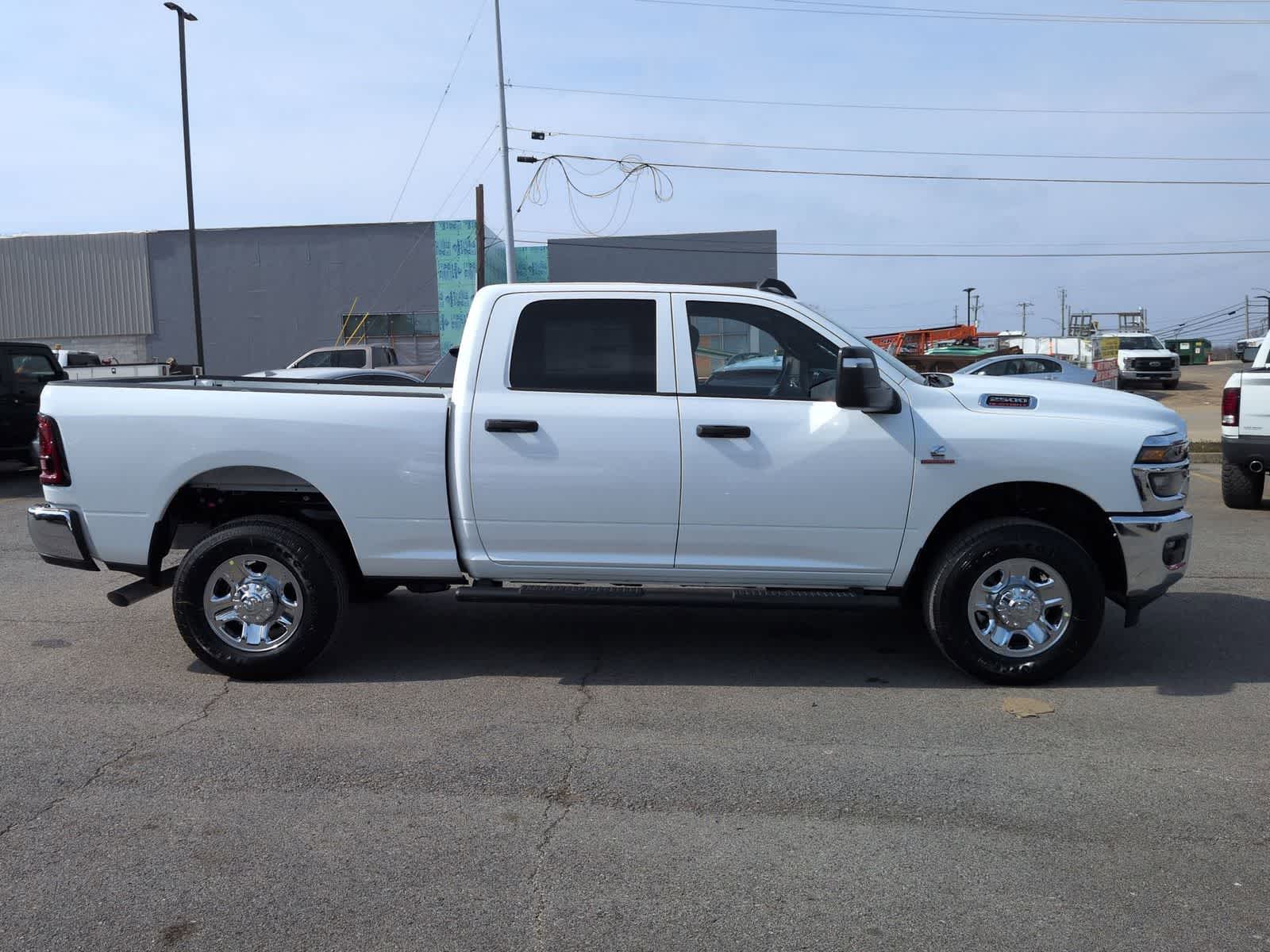 2026 RAM 2500 RAM 2500 TRADESMAN CREW CAB 4X4 6'4' BOX