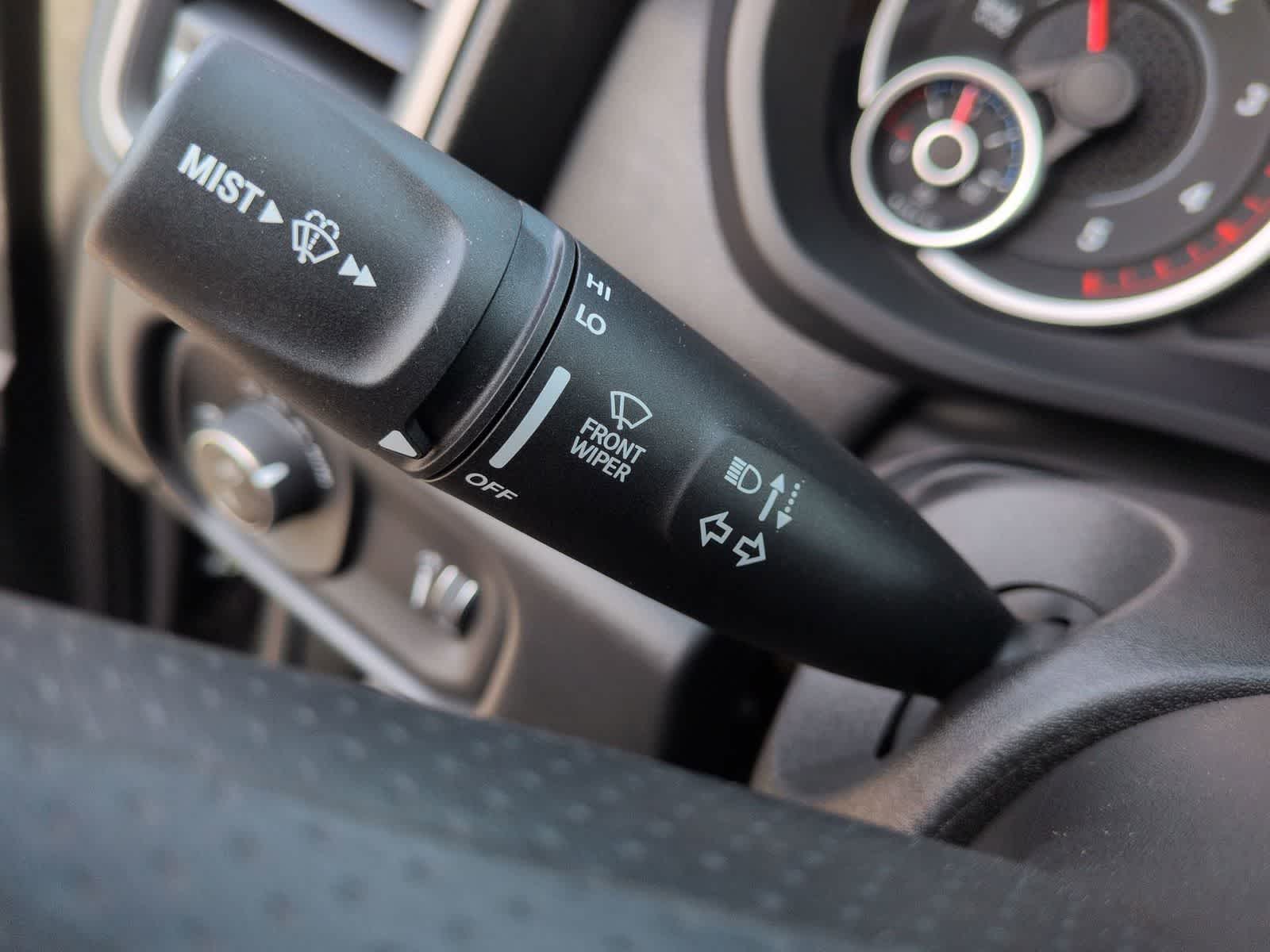 2026 RAM 2500 RAM 2500 TRADESMAN CREW CAB 4X4 6'4' BOX