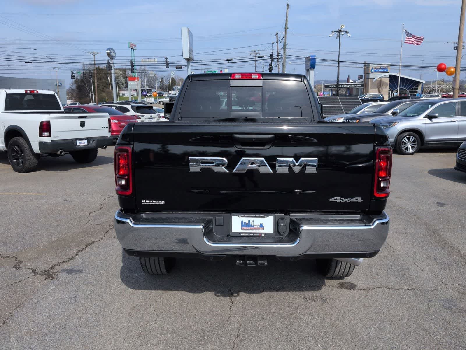 2026 RAM 2500 RAM 2500 TRADESMAN CREW CAB 4X4 6'4' BOX