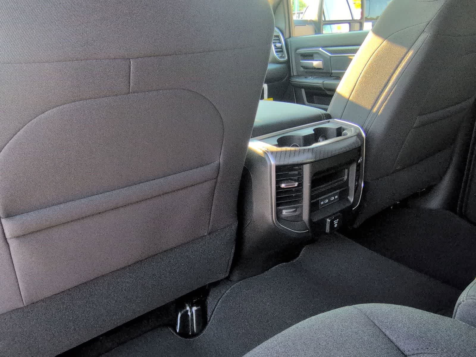 2026 RAM 2500 RAM 2500 BIG HORN CREW CAB 4X4 6'4' BOX