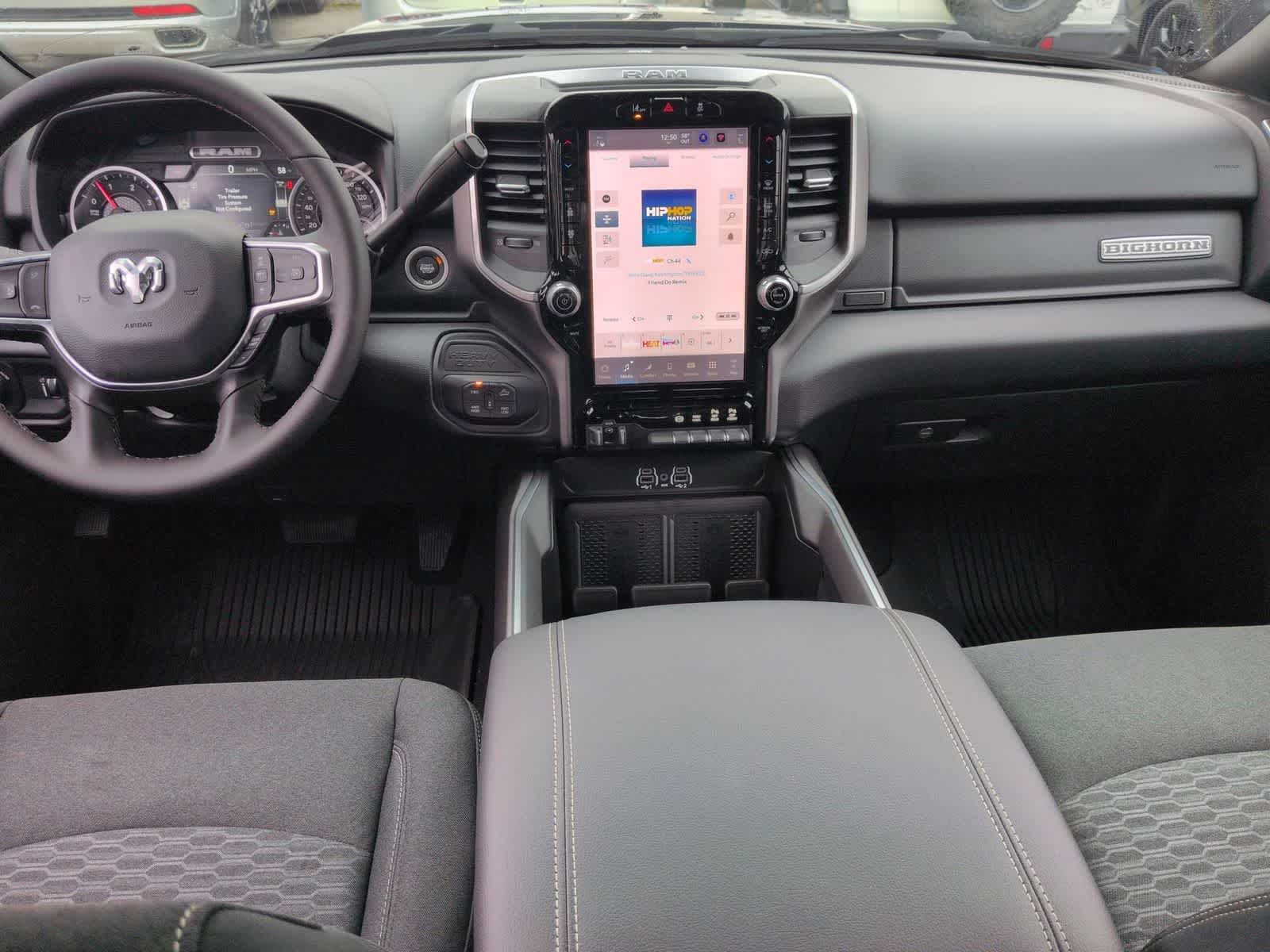 2026 RAM 2500 RAM 2500 BIG HORN CREW CAB 4X4 6'4' BOX