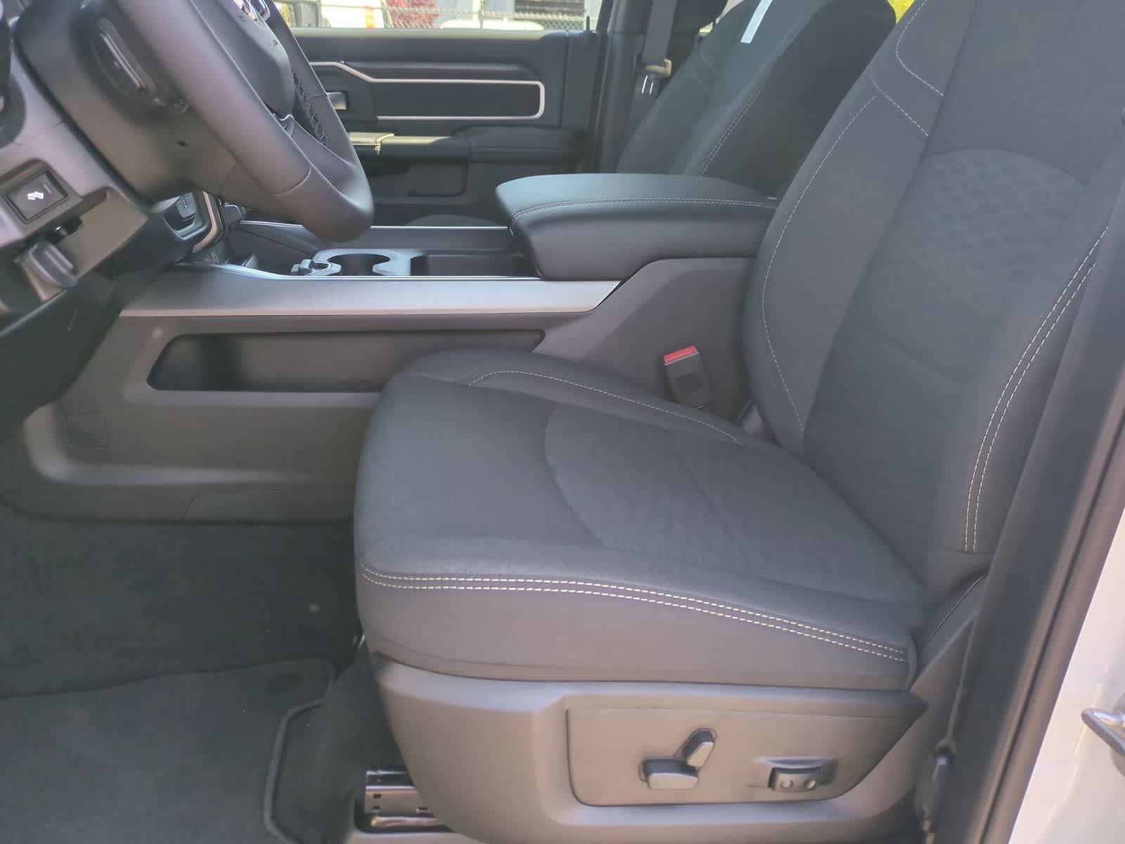 2026 RAM 2500 RAM 2500 BIG HORN CREW CAB 4X4 6'4' BOX