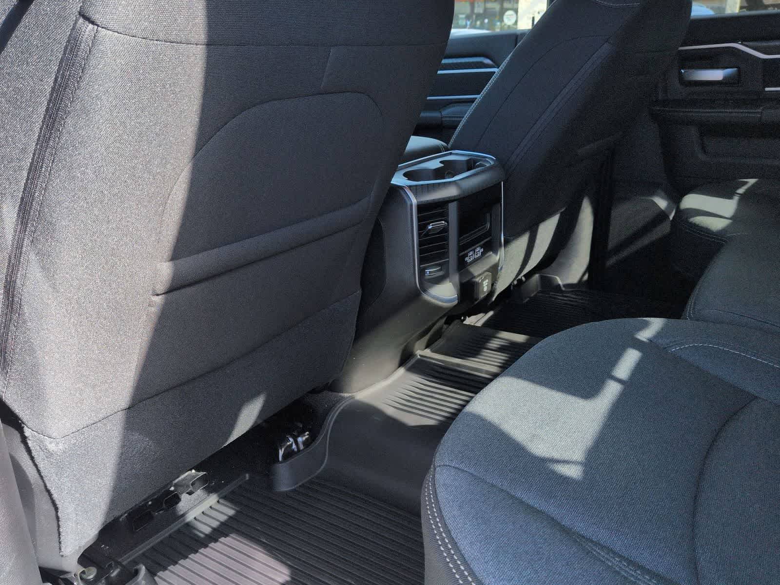 2026 RAM 2500 RAM 2500 BIG HORN CREW CAB 4X4 6'4' BOX